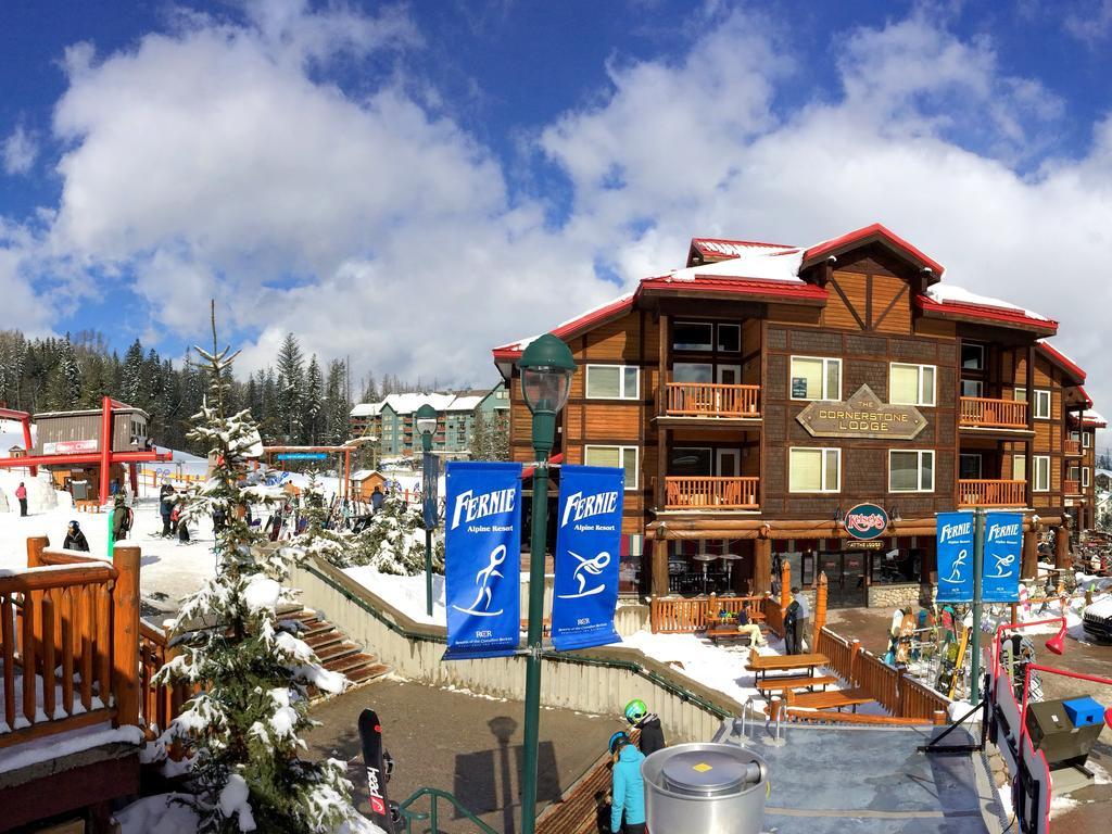 Cornerstone Lodge By Park Vacation Management Fernie Ngoại thất bức ảnh
