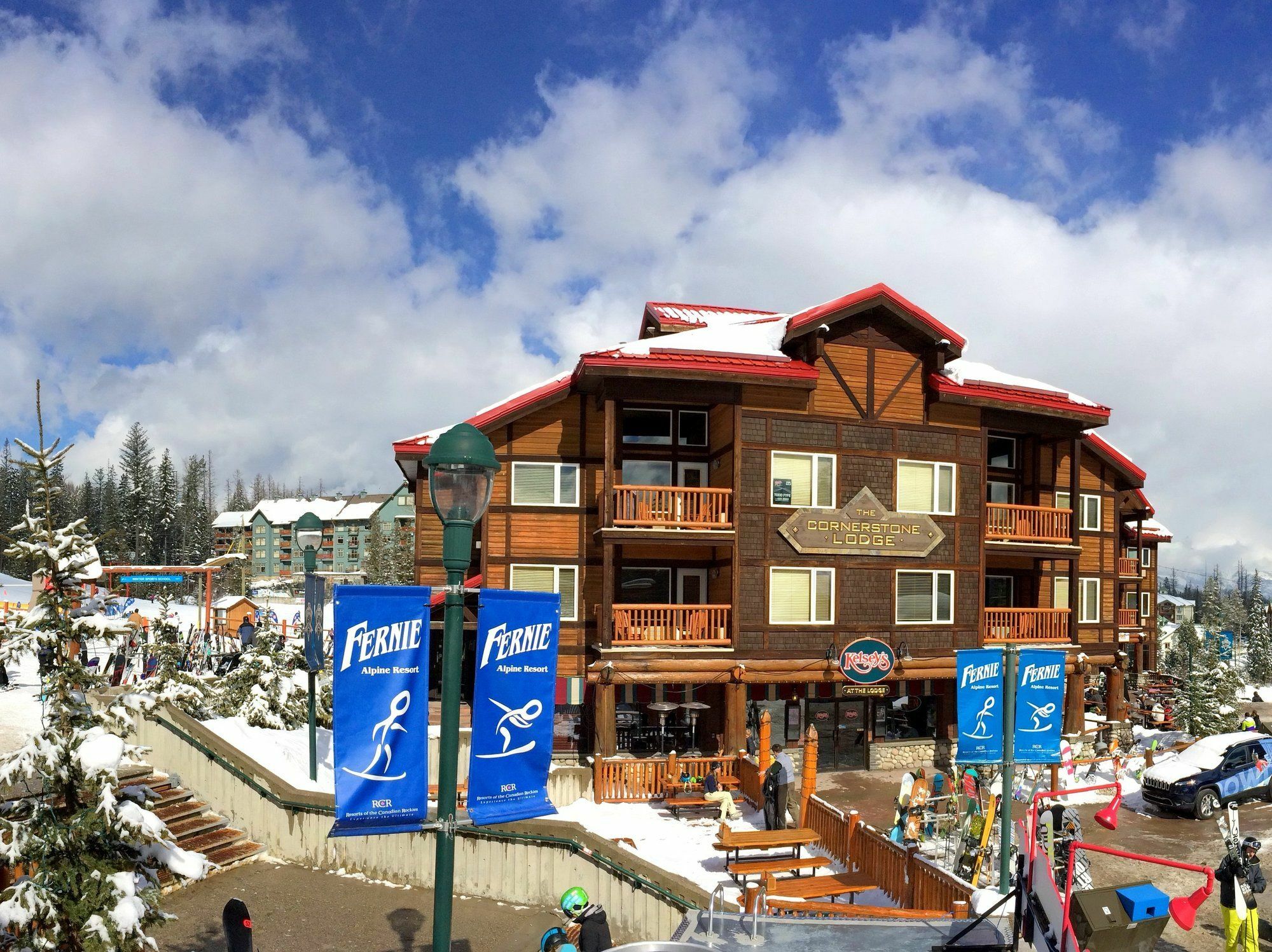 Cornerstone Lodge By Park Vacation Management Fernie Ngoại thất bức ảnh